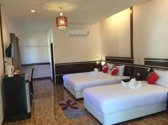 Banana Place Resort Chumphon Buitenkant foto